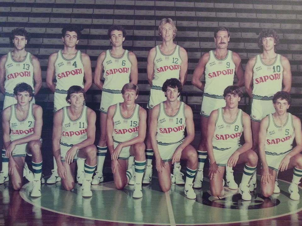 P. COCCHIA NELLA MENS SANA DEL 1981/82