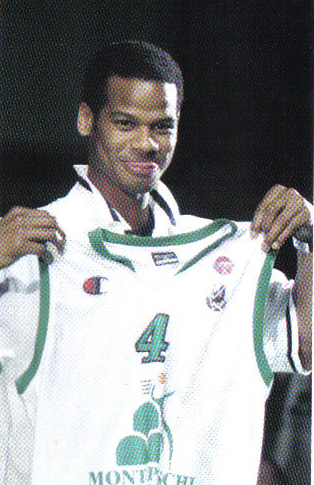 Joseph FORTE alla consegna maglia Montepaschi Siena