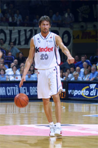 JARIC CON LA KINDER BOLOGNA