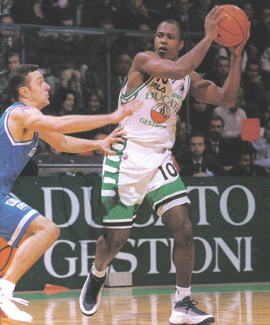 Larry MODDLETON - Ducato Mens Sana Siena